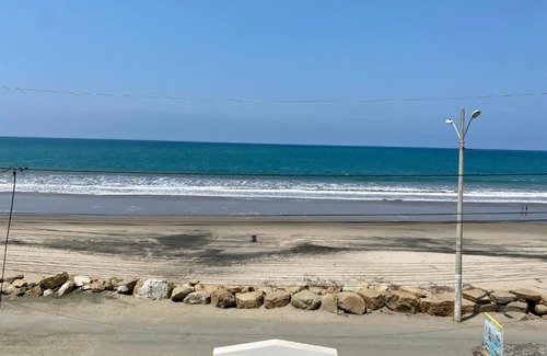 Crucita Apartment | Casa Don Marco Luxury Beach house