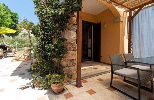 Agrustos Apartment | CASA DORA: ELEGANT THREE-ROOM APARTMENT, very close to the beaches of Li Cuppula
