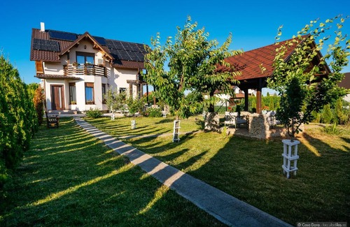 Scheia House | Casa Dora