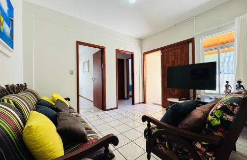Governador Celso Ramos House | Casa dos Golfinhos - Praia de Palmas a 100m do mar