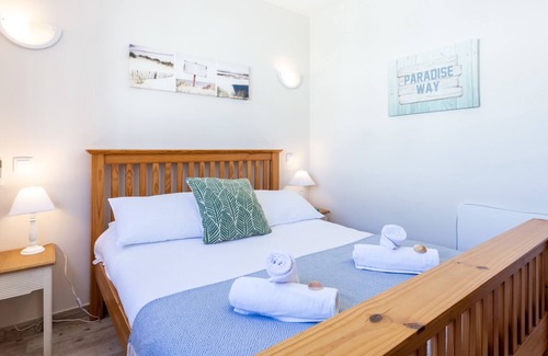 Burgau Apartment | Casa Dos Sonhos (House of Dreams) in heart of old Fishing Village