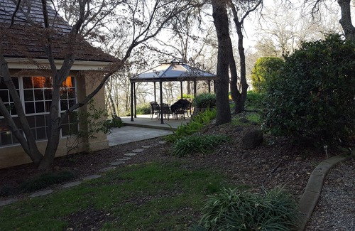 Loomis Cottage | Casa Dragonfly California ~ Casita with a View off Horseshoe Bar Rd