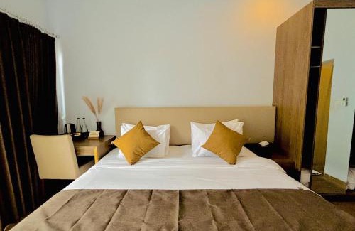 Batu Bolong Hotel | Casa Due
