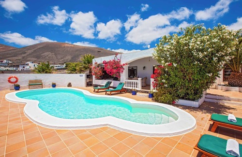 La Asomada Villa | Casa Dune - Four Bedroom Villa, Sleeps 6
