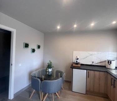 Hondon de las Nieves Apartment | Casa Duseña Estrella