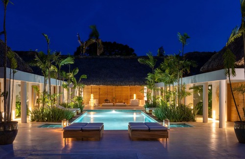 Los Naranjos Villa | Casa Eden - Near the Beach-W/Chef Butler&Maid-Jacuzzi & Pool