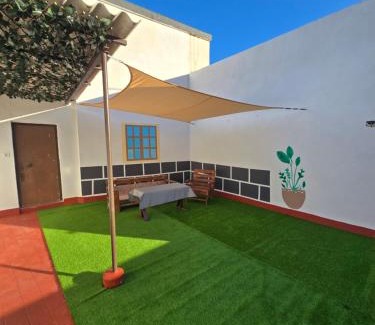 Sanlucar de Barrameda House | Casa El Canario by Sanlúcar Housing
