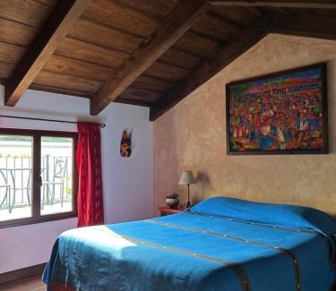 Antigua Guatemala Bed & Breakfast | Casa Elena