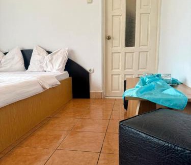 2 Mai House | Casa Elenisse