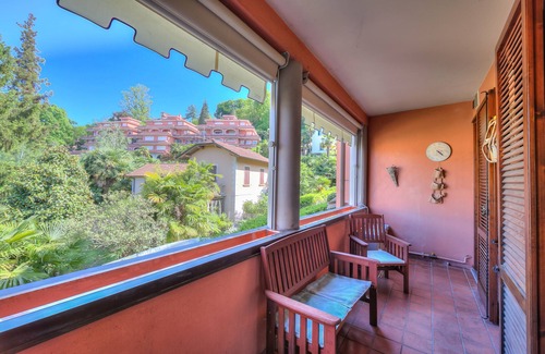 Carciano Apartment | Casa Elisabetta 100m From Stresa Downto, Stresa, Italy