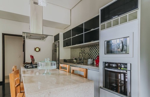 Boicucanga Beach House | Casa em São Sebastião com piscina praia e conforto