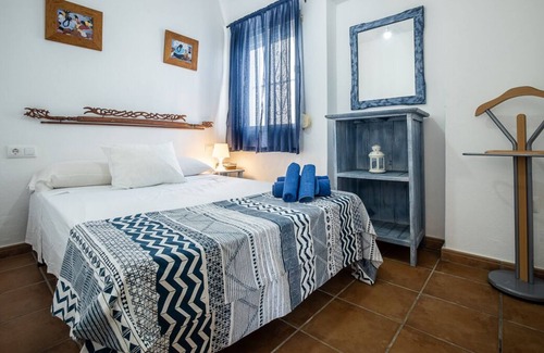 El Lentiscal Apartment | Casa en primera línea de playa en Bolonia.(RB.)