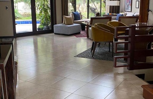 Samborondon Villa | Casa en Samborondón