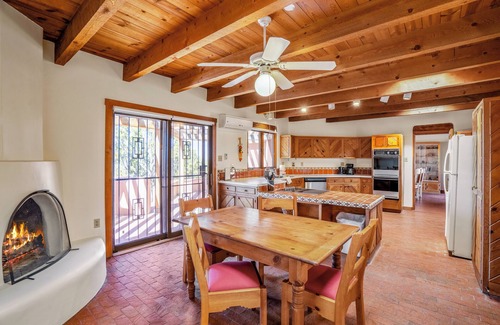 Chupadero House | Casa Encantado | Secluded Retreat & Views