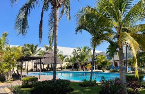 Valle Dorado House | Casa entera en fraccionamiento bahia azul