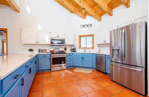 Eldorado at Santa Fe House | Casa Escondido- Quiet, Decks, 3BR, El Dorado