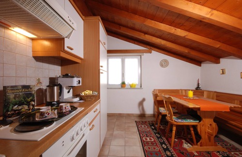 Gambarogno Apartment | Casa Esmeralda GIOIA - 2-room apartment, approx. 45 m², with small balcony
