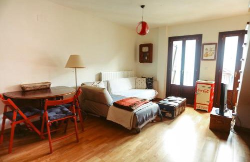 Lanuza Apartment | Casa Estela - Duplex by Cardi Suites