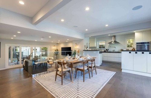 Carthay Circle House | Casa Estrella by Oraklus