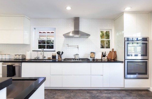 Carthay Circle House | Casa Estrella by Oraklus