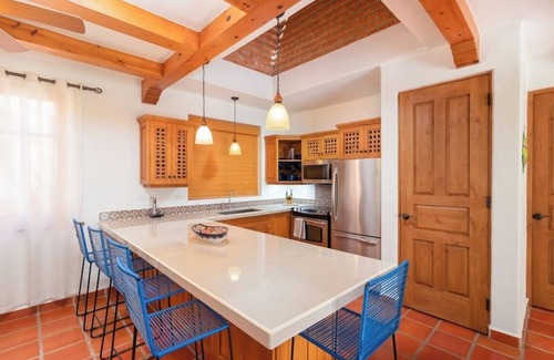 Nopolo Condo | Casa Estrella Del Mar - 2bed 2bath close to amenities and views of the sea!