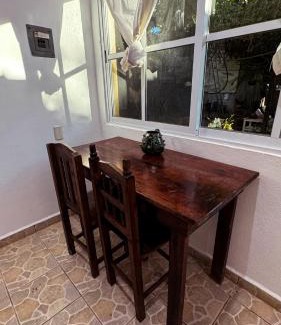 San Pedro Pochutla House | Casa Eulogia y Fortunata con AC y Desayuno a pasos del mar
