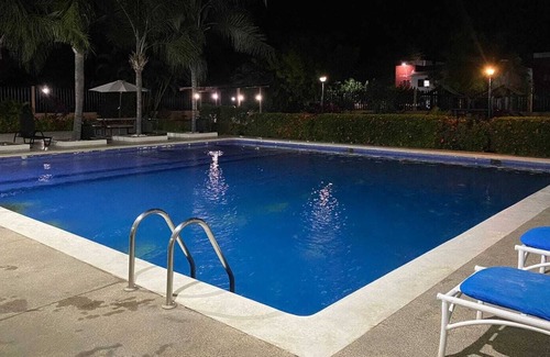 Ixtapa House | Casa Familiar Banus 3BR + 2BA | La playa a 20 min.