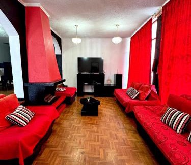 Hacienda Monjas House | Casa familiar en centro de Quito
