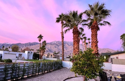Palm Springs House | Casa Feliz- Zen Getaway with Saltwater Pool & Spa