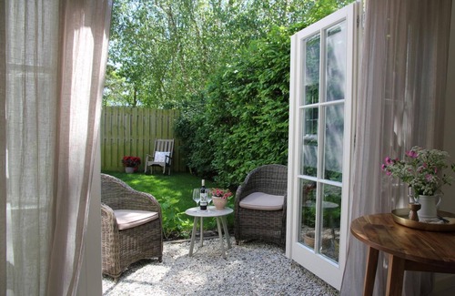 Bergen House | Casa Fiore - One Bedroom Apartment, Sleeps 2