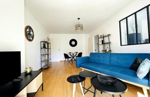 Downtown Angers Apartment | Casa Fluo