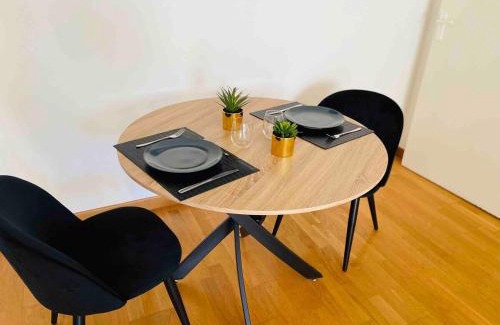 Downtown Angers Apartment | Casa Fluo