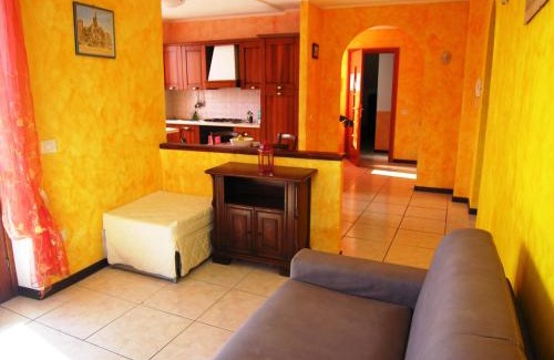 Santa Maria - Rezzonico Apartment | Casa Gabriella