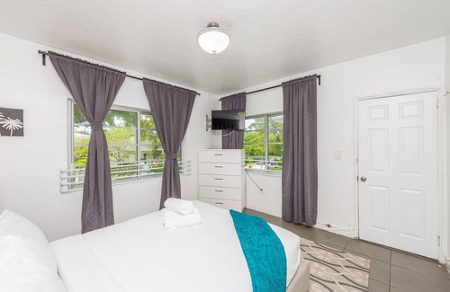 Flamingo/Lummus Apartment | Casa Gaby 4br/2ba With Pool