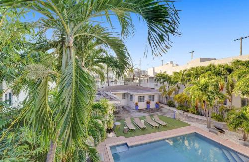 Flamingo/Lummus Apartment | Casa Gaby Apartments Part of the Oasis Casita Collection