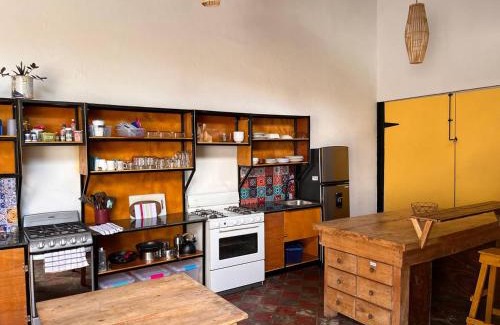 Granada House | Casa Gallo Pinto