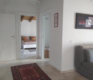 Nuoro House | Casa Ghirthalos