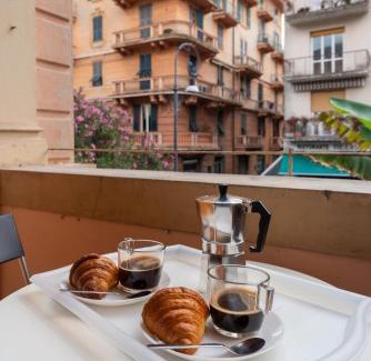 Rapallo Apartment | Casa Giovanna - Centrale vista porto Carlo Riva