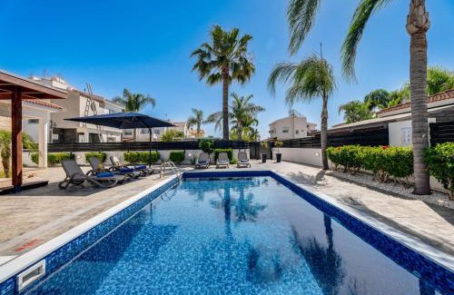 Ayia Thekla Villa | Casa Giovanni By Ezoria Villas