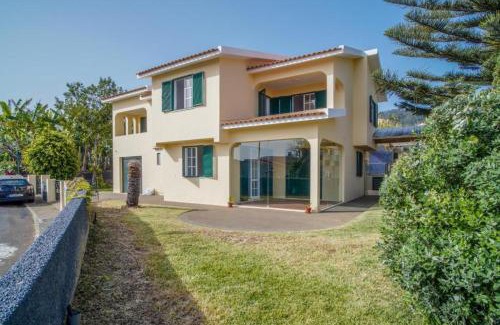 Ponta do Sol House | Casa Giri