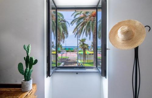 Riva Trigoso Apartment | Casa Giulia - Apartment beachfront with 2 bedrooms, air conditioning and private parking, just 30 meters from the beach