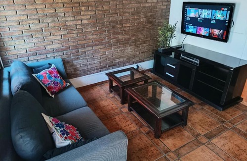 Mendoza City Center House | Casa Granaderos