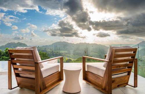 Tres Rios Villa | Casa Grande del Mar - by Pura Villas