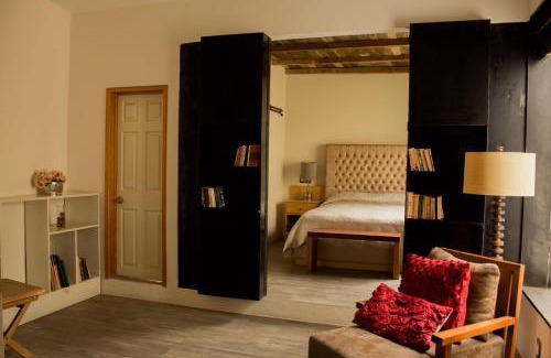 Ruta Independencia Apartment | Casa Guayacan Alcalá