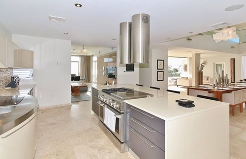 Borinquen Villa | CASA HERDZ - BEACH FRONT LUXURY VILLA W INFINITY POOL - FOOD & BEVERAGE OPTION