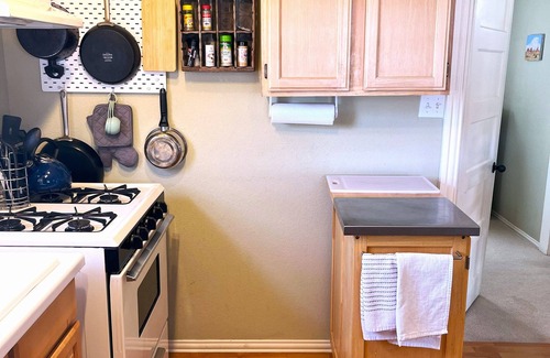 Fort Davis House | Casa Hermosa. The Starlight and King suite. 2 units for 1 price.