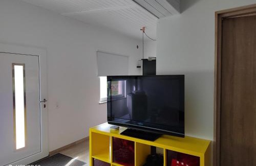 Riazzino House | Casa in campagna