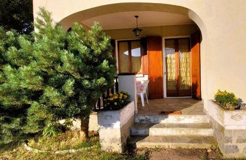Andrate Apartment | Casa in montagna con giardino privato recintato