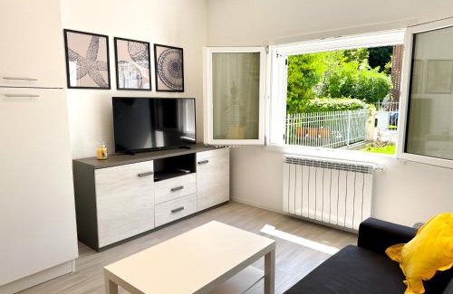 Jesolo Pineta Apartment | Casa indipendente, 500 m dal mare, Wifi, free park