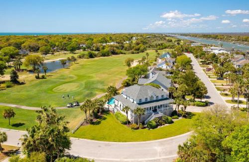 Isle of Palms House | Casa Intracoastal, Golf Views, Private Pool, Screen Porch, Theatre Room